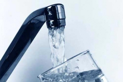 Bán nước không đúng tiêu chuẩn bị phạt 30 triệu
